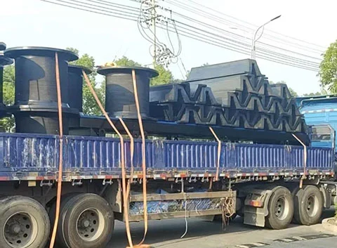 High Elasticity Solid Rubber Fenders