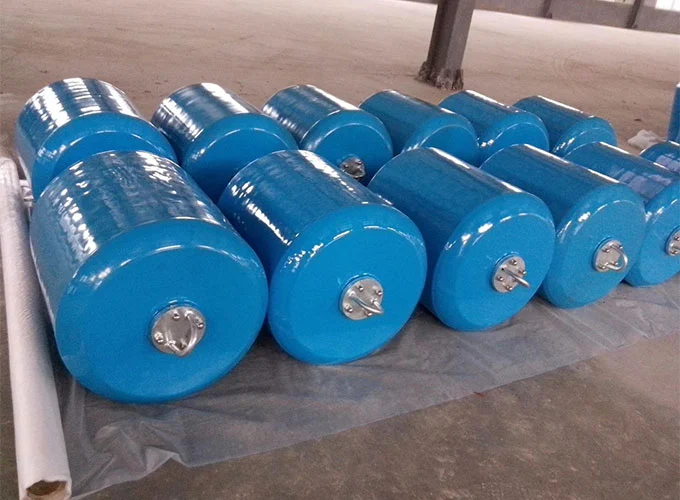 Port polyurethane fenders